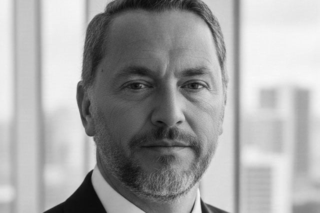 eric-headshot-professional